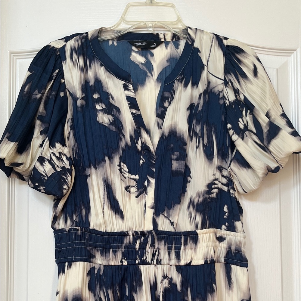 Simply Vera Vera Wang Navy and Cream Floral Midi Dress